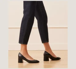 Flash Sale CHANGE LOCATION The SW Extended Sizes Collection|Pumps & Heels