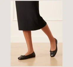 Outlet CHANGE LOCATION The Work Essentials Edit|Flats & Loafers